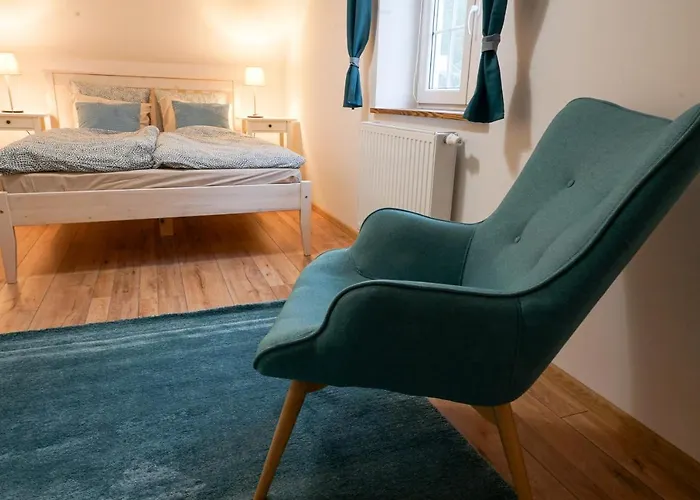 Dom Franciszkańska 25 *